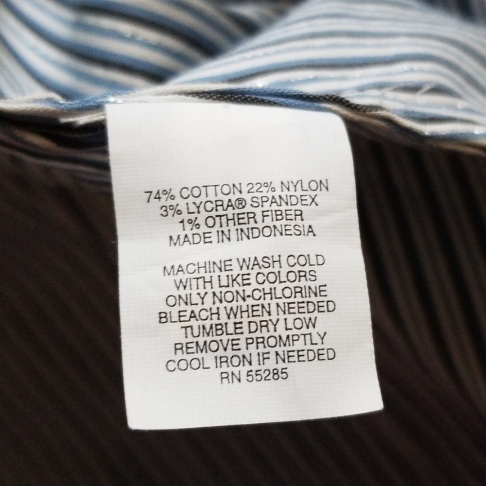 Express V-Neck Button Down - image 8